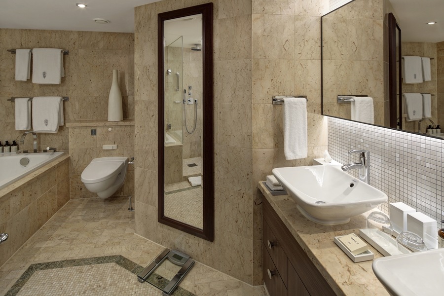 Celebrity Cruises Celebrity Silhouette Royal Suite - Credit - ©CEL 1.jpeg